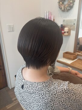 ヒナタ(hinata) 大人ショートボブ