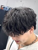 オーバル ジングウマエ(OVARL jingumae) 緩めシャドウパーマラウンドマッシュ
