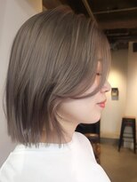ブロック ジャポン(bloc japon)&nbsp;マットベージュカーテンバングオリーブベージュ外ハネボブ艶髪