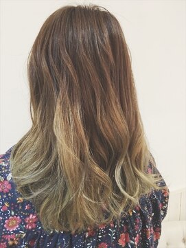 ネオリーブエム(Neolive em;) neolive em グラデーションカラー☆