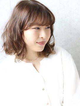 ヘアサロン シロップ(Hair Salon Syrup) [Syrup・山谷慎太郎] 「毛先が揺れるウェーブボブ」