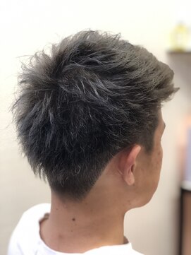 ヘアーメイク クーラ 行橋店(Hair make CURA) 大人クール☆シルバーアッシュ×ショート
