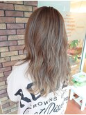 バレイヤージュカラー