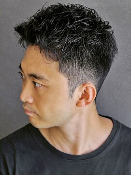 ポルテオム(PORTE HOMME) 【ポルテオム】刈り上げアップバング×MIXパーマ