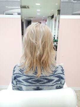 メルマードバーベル(Mermard Bavel) フェイスフレーミング