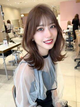 アフロートリノ(AFLOAT Leino) くびれヘア　似合わせ顔周り　レイヤーカット　くびれミディアム