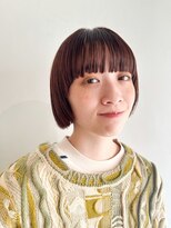 オレンジベージュとミニボブ