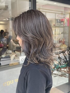 エヌ トーキョー(enu TOKYO) 極細ハイライト　グレージュ　学芸大学