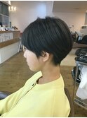 黒髪ベリーショート
