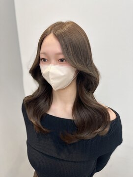 クム(kumu) ブリーチなしオリーブベージュ