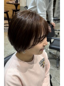 ヒカリスヘアー 吹田店 大人ショート