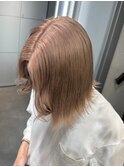 8776ミルクティーアッシュベージュハイトーンカラーボブマッシュ