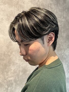 スウェルホワイト(SWELL WHITE) ホワイトメッシュハイライト福岡曲がる縮毛矯正ツイストパーマ