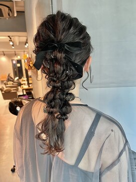 シャルムバイケンジ(Charm.by KENJE) 【ダブルポニーテール】/結婚式/二次会/同窓会/銀座/ヘアセット