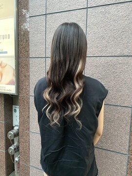 フツーロ 栄(FUTURO) プルエクステ