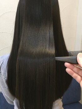 グーフォ(gufo)の写真/【髪質改善!】あなたの髪の状態やお悩みに合わせてトリートメントをカスタマイズ◎芯から美しい艶髪に♪