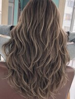 モルト 麻生(molt)&nbsp;海外　韓国風　ハイレイヤーカット　ハイライト