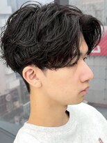 フィフス 大分(fifth)&nbsp;大分フェザーパーマスパイラルパーマセンターパートウルフゆるめ