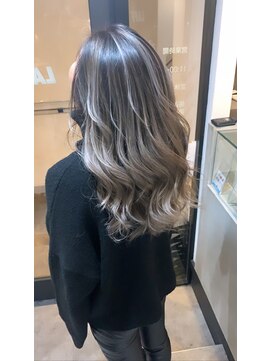 ラフ 難波店(LAFF) #黒髪#ボブルフ#ネビージュ#小顔#ワンレン