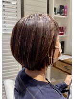 マリーチリタ(marichi Rita)&nbsp;ナチュラルハイライト×ショートボブ