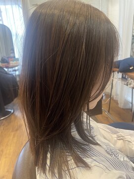 ロッタ(Lotta) ミディアムヘア