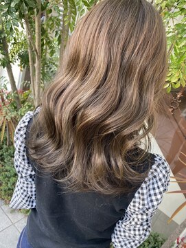 リアン 徳重店(Rian) ダブルカラー×グレージュカラー