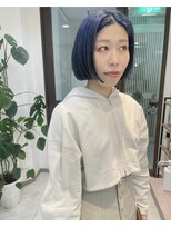 ユーリ(juli)&nbsp;アオイロボブ