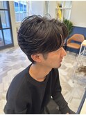 センターパート×ニュアンスパーマ