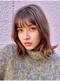 イメチェン/ホワイトブロンド/外ハネボブ/美髪/表参道/髪質改善