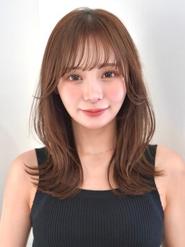 アンアミ シブヤ(Un ami shibuya) 【TOMI】ミディアムヘア/レイヤーカット/前髪カット