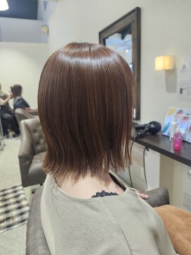 ラファンス イマザト(LaFENCE IMAZATO) ミディアムボブ×切りっぱなし