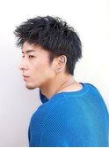 『大人爽やかショート』　ツーブロック　前髪上げ　刈り上げ