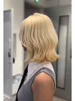 カラ ヘアーサロン(Kala Hair Salon)&nbsp;ダブルカラーブリーチケアブリーチカットレイヤーカット顔まわり