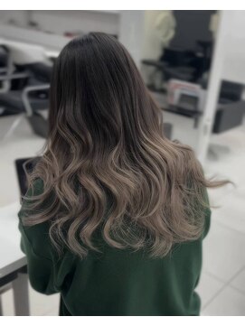 シエスタ バイ アンブルリュクス(siesta by amble luxe) グラデーション シアーベージュカラー