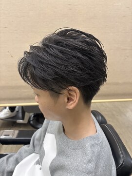 カットクラブ髪屋 ジャンキーズ(Junkey’s) フェザーショート