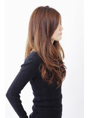 無造作カールロングヘアartistAX新宿東口