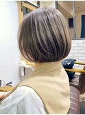 30代40代50代・大人ショートボブ・白髪ぼかし・小顔カットBISA