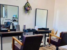 サロンドリリー(Salon de Lily)