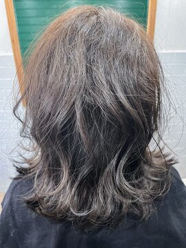 ワンバイワン(ONE BY ONE) 外ハネ