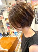 フロント長めの前下がりショート(*^^*)