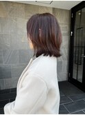 春を感じるピンクベージュのロブ