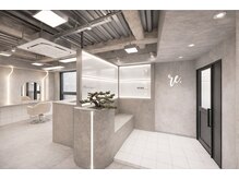 入るとすぐに、光が織りなす空間がお出迎え♪