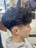 マキシム ナカイ(MAXIM NAKAI) スペインカールスパイラルパーマ刈り上げフェード