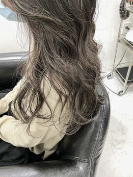 グラム 安城桜井店(gram) グレージュ_ハイライト_バレイヤージュ_10