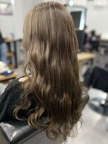 ウェイビー 桜木町店(WAVY) ナチュラルハイライトオリーブベージュ