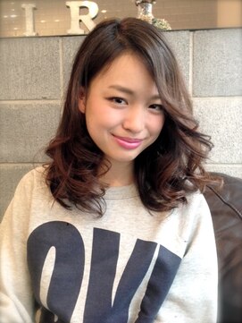 ミュリール(MiULiiR) 外国人風フェロかわミディアム