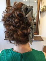 カミリー(Kamily)&nbsp;ボブ&ミディアムスタイルのヘアアレンジ