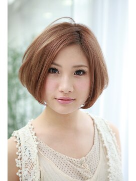 コークス 原宿 表参道(COKETH) ちょっと大人かわいいショートボブ (早坂郁生 原宿 縮毛矯正)