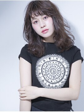 シャンプー 本店(SHAMPOO) ガーリーゆるふあヘアで女子度も小顔効果もアップ！