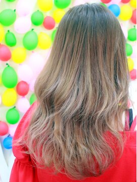 バニーズ 本店(Bunny's) アッシュグラーデーション